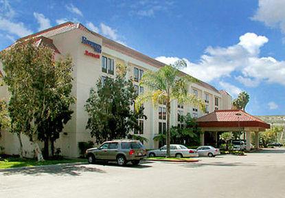 Hotel Fairfield By Marriott Orange County 3*