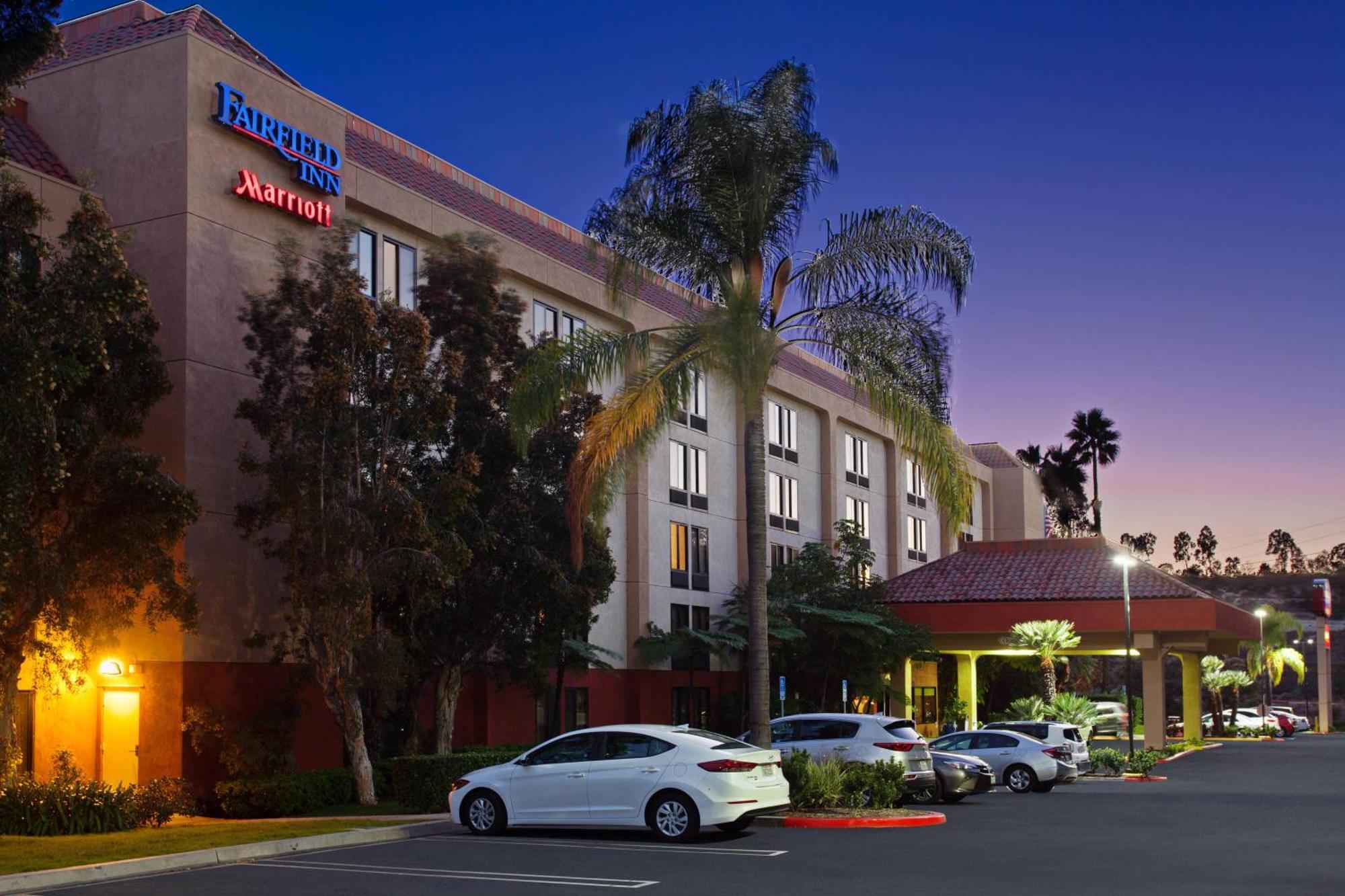Hotel Fairfield By Marriott Orange County